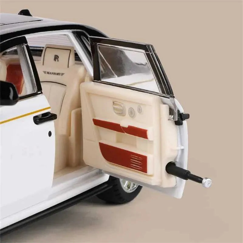 1:24 Diecast Rolls-Royce Phantom - Image 2