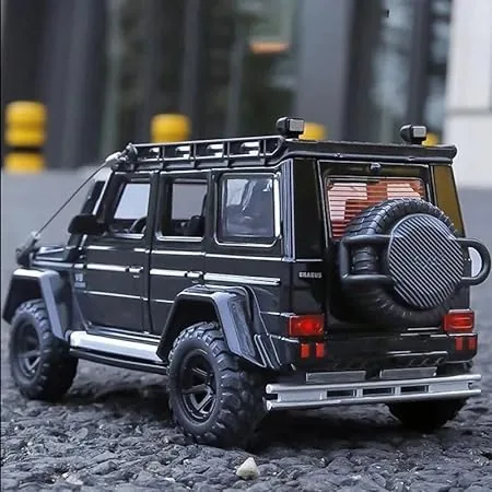 1:24 Scale Diecast Mercedes-Benz Brabus G550-4X4 - Image 6
