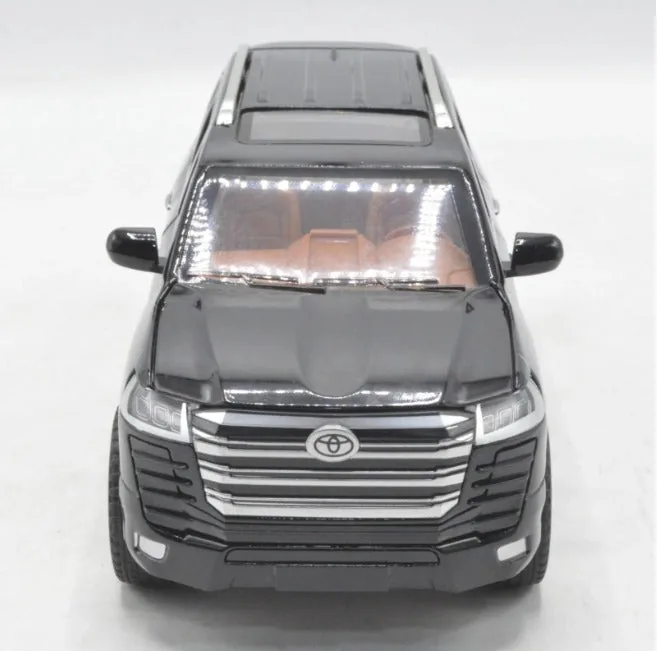 Diecast V8 Land Cruiser Face Lift Model - Image 5