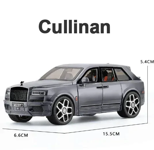 1:32 Scale Diecast Rolls Royce Cullinan - Image 8