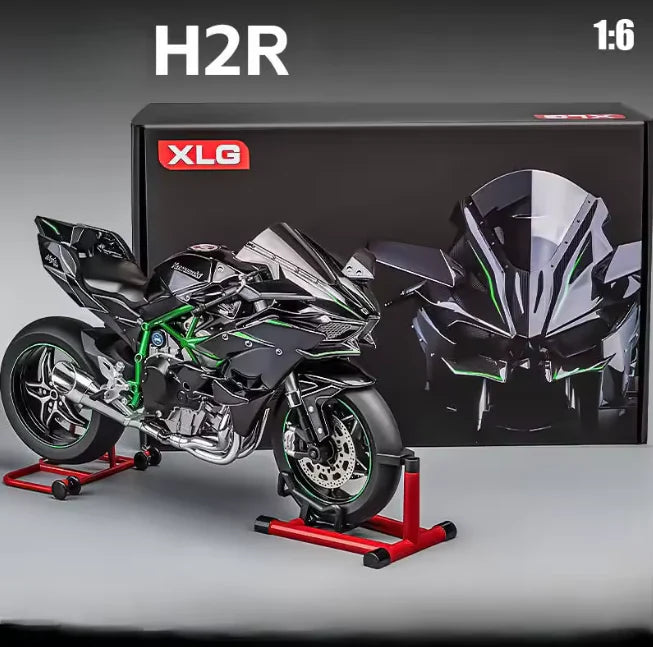 1:6 Scale Kawasaki Ninja H2R Diecast Bike With Smoke Effect - Image 6