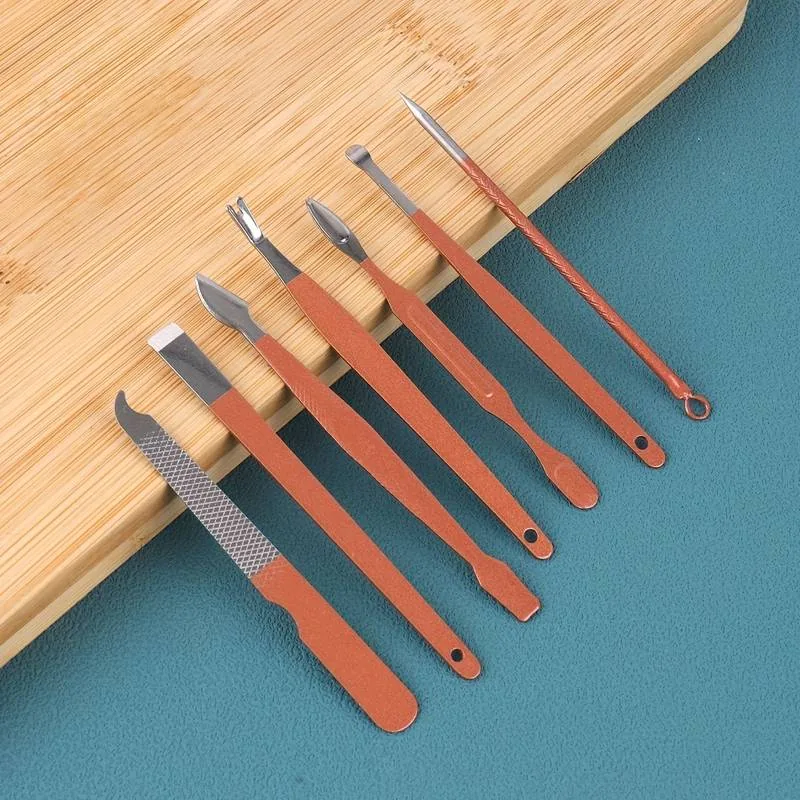 16 Pcs Manicure Pedicure Set - Image 3