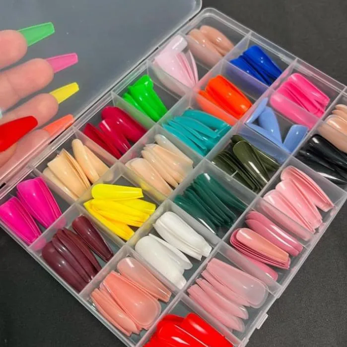 576 Pcs Multi-Color Nail Set - Image 2