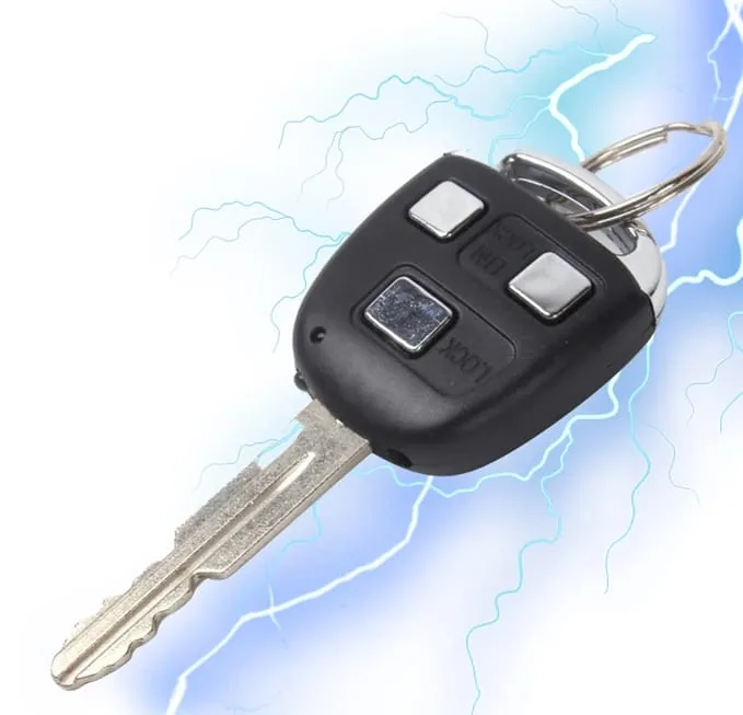 Car Key Electric Shock Toy - Image 3