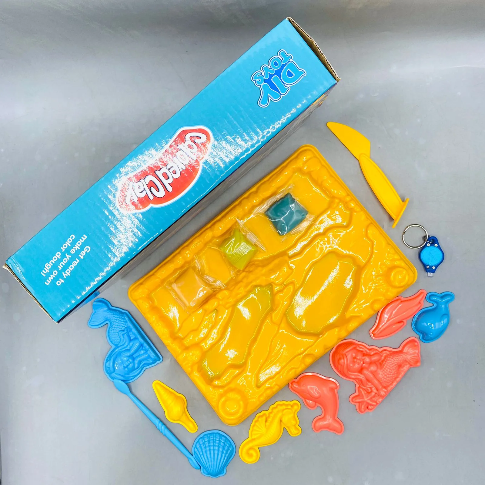 Colored Clay Glow in the Dark with 8 Different Fish Mold - Image 2