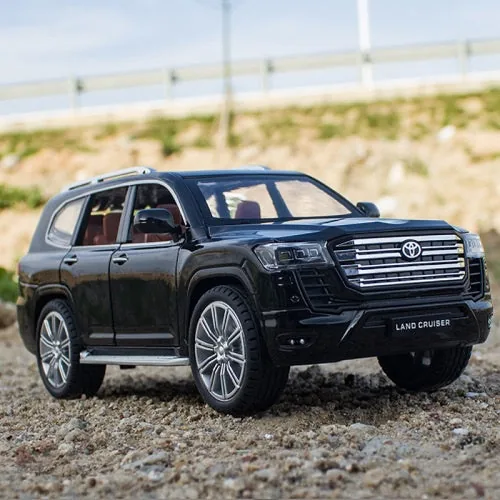 Diecast Toyota Land Cruiser LC300 - Image 5