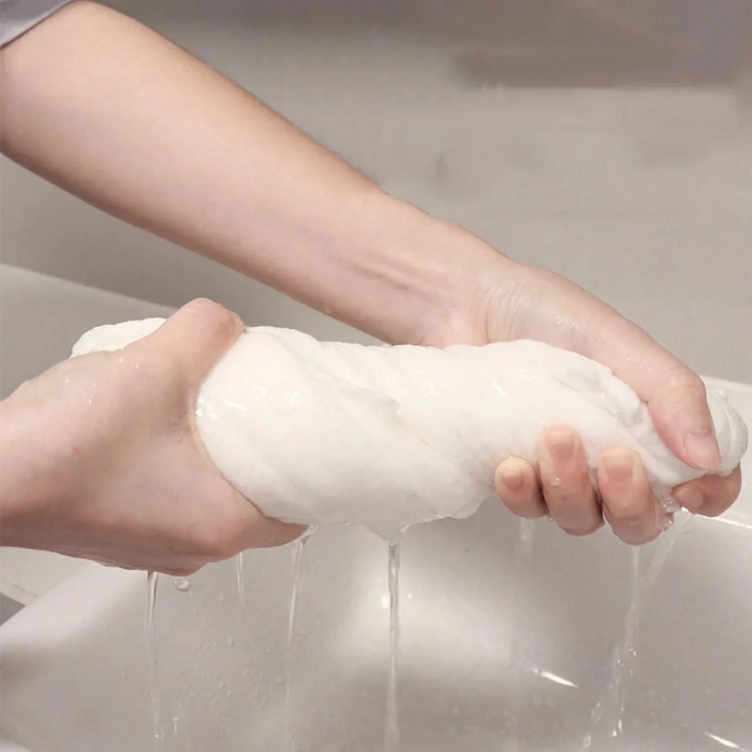 Disposable Cotton Compressed Bath Towel - Image 4