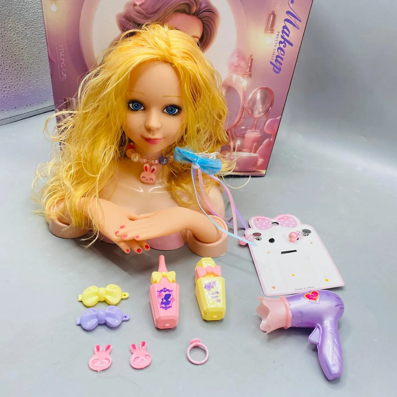 Half Body Makeup Hair Style Doll - Image 2
