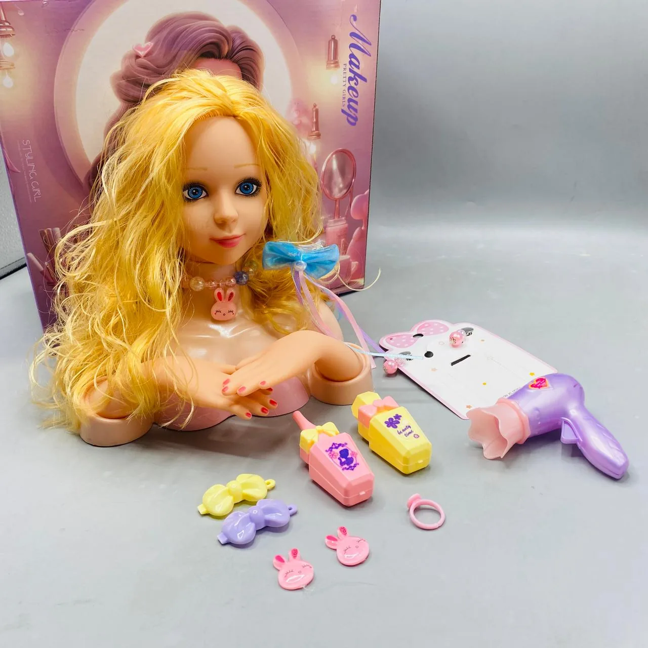 Half Body Makeup Hair Style Doll - Image 3