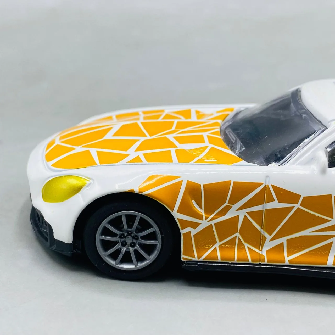 HELI Pocket 1/36 Scale Die-Cast Model Car - Image 9