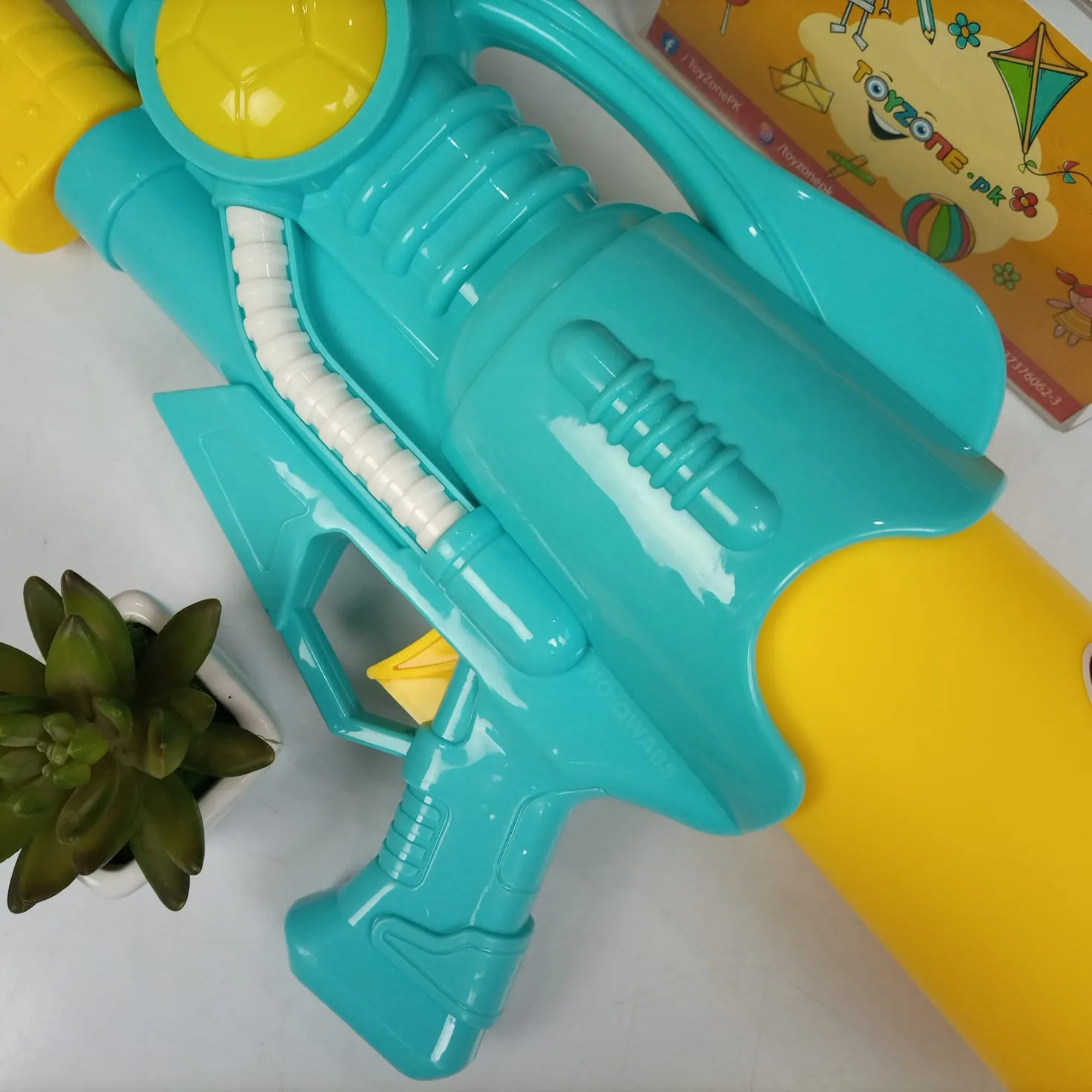 High Quality Summer Water Gun - Image 3