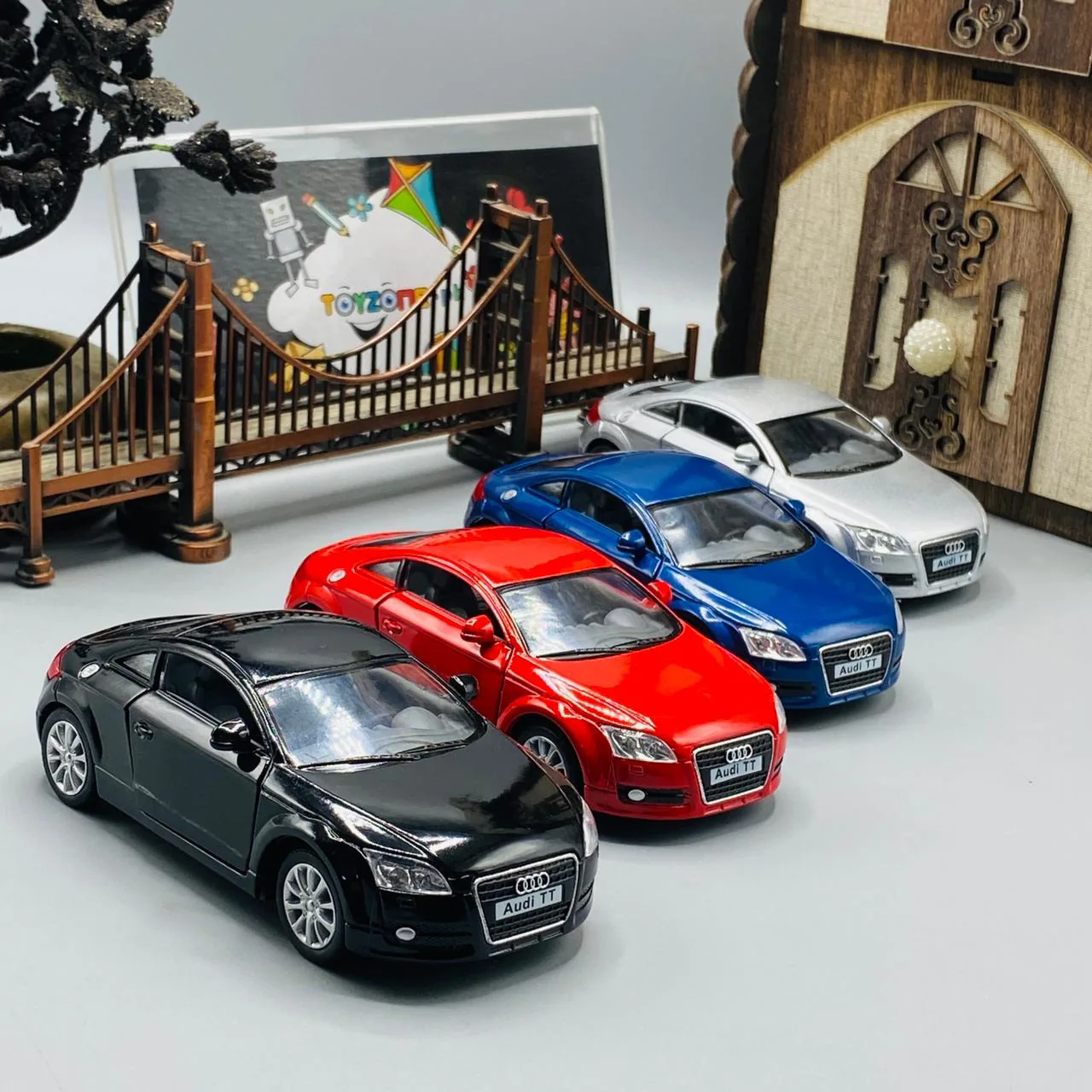 KINSMART Audi TT Coupe - Image 2