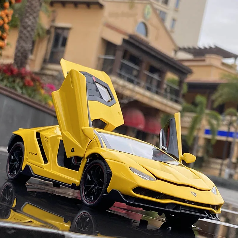 Maisto Lamborghini Centenario 1/18 Scale Die cast Car Model