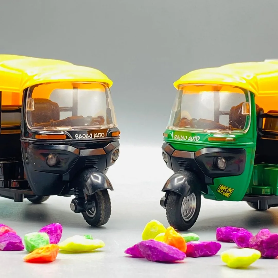 Metal Miniature CNG Auto Rickshaw - Image 10