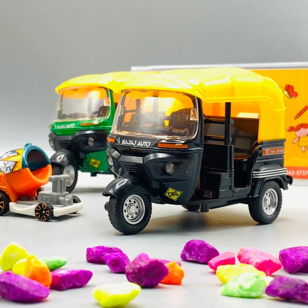 Metal Miniature CNG Auto Rickshaw - Image 6