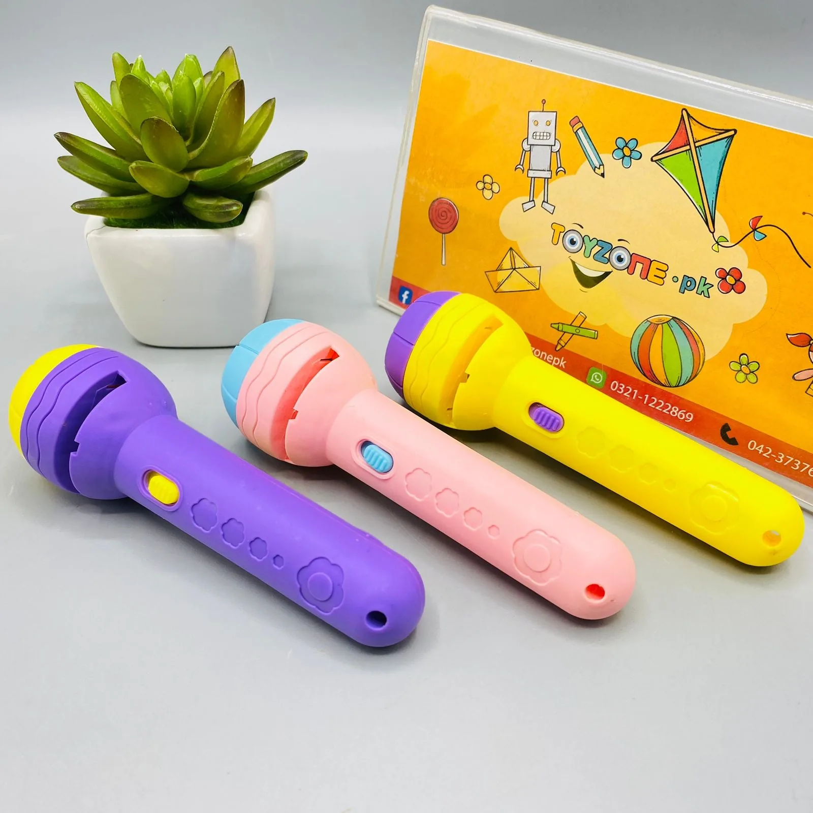 Mini Flashlight Projector Slide Projector Toy - Image 5