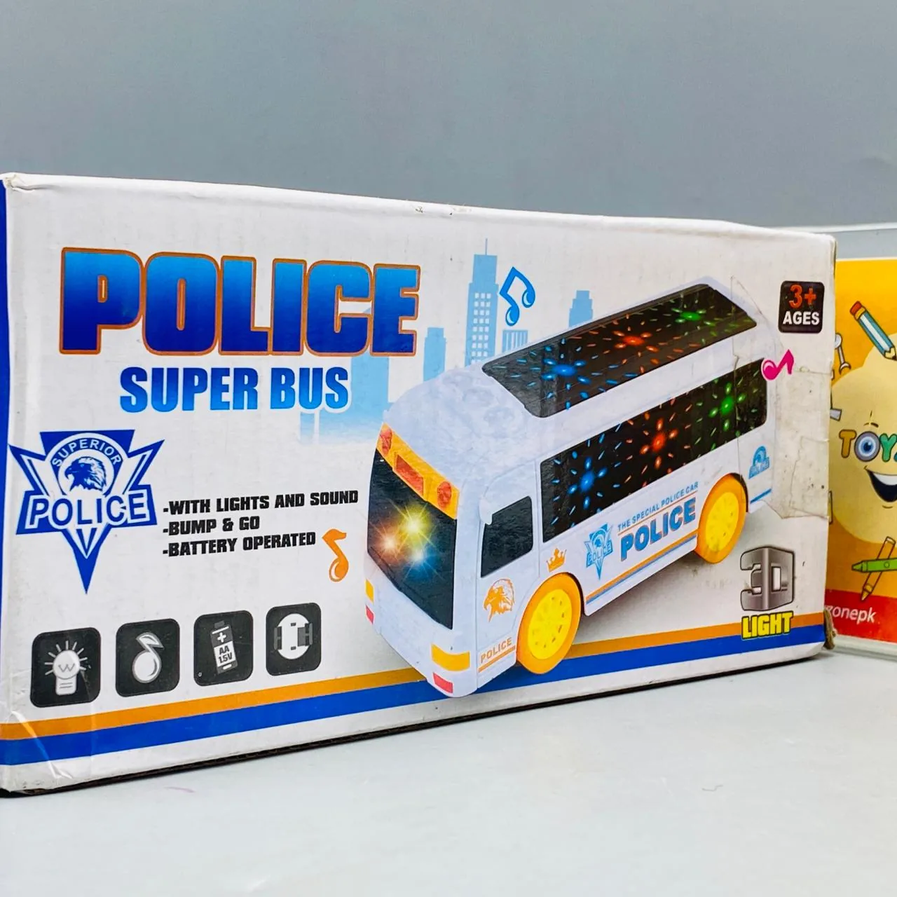 Police Bus Toy with 3D Lighting and Sound - Image 4