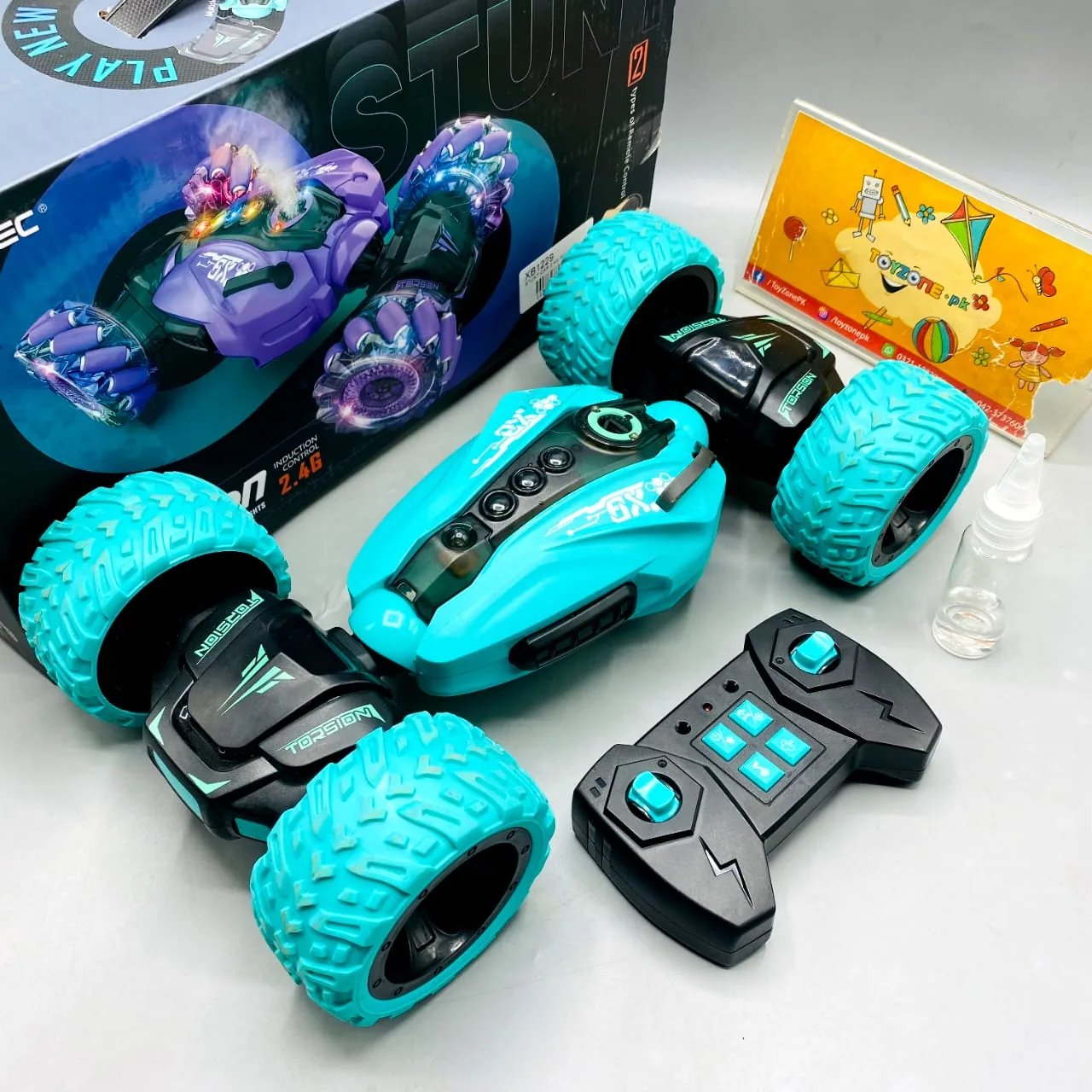 Remote Control Stunt Car With Smoke Effect And Light And Sound