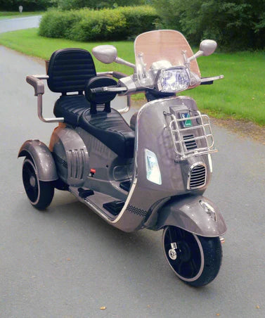 Ride on Baby Scooter with Light & Sound With Light And Sound - Image 2