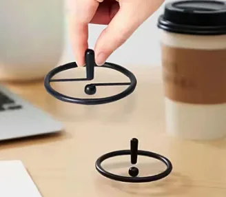 3D Spinning Top Magic Gadget - Pack Of 2 - Image 2
