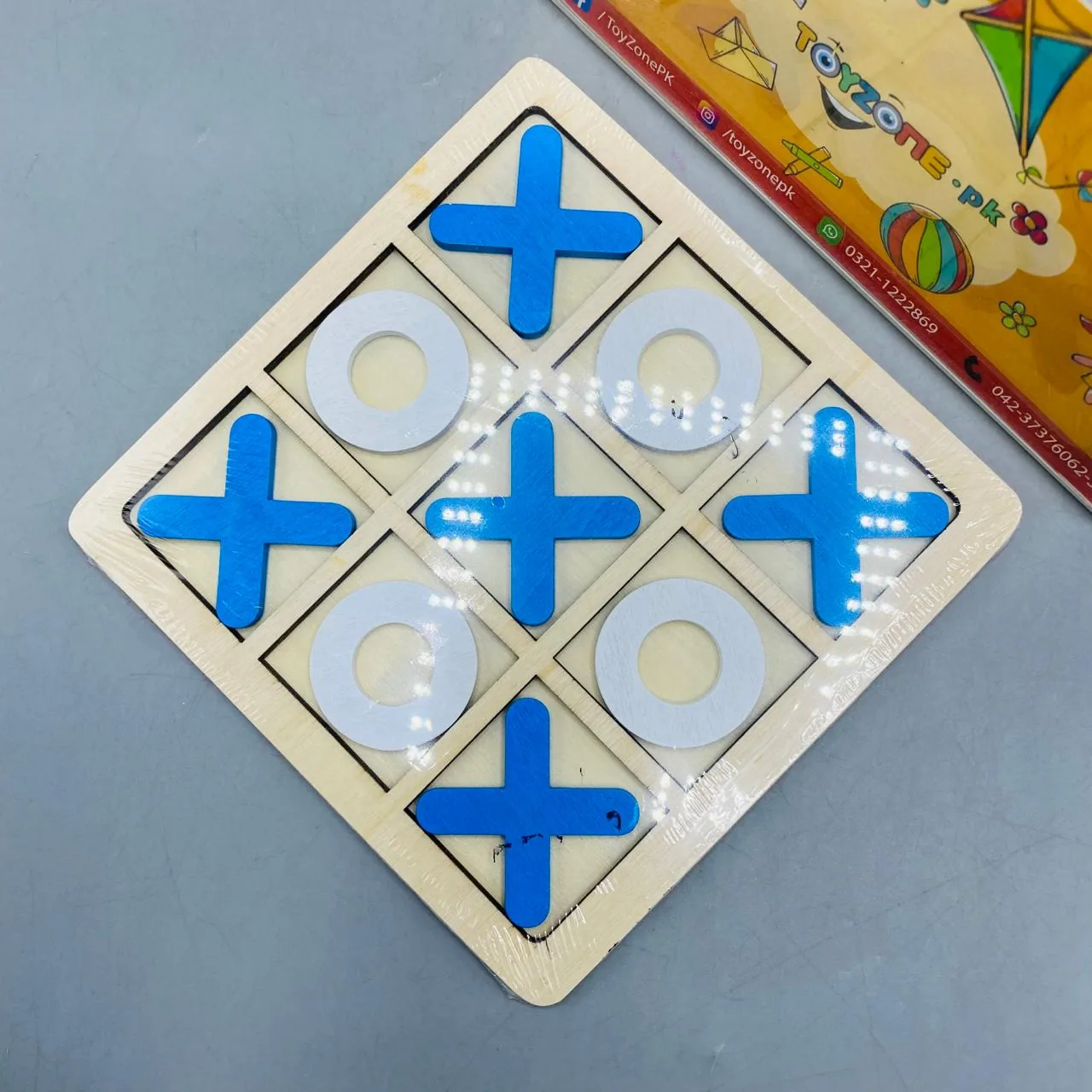 Tic Tac Toe Mini Board Game - Image 2
