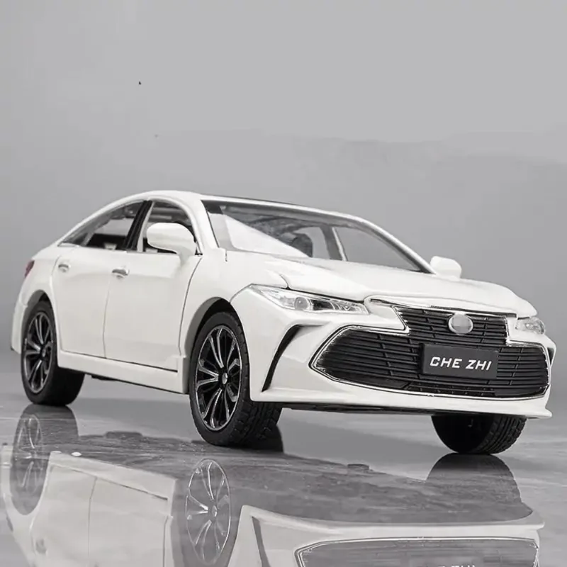 1:24 Toyota Avalon Simulation Diecast Car