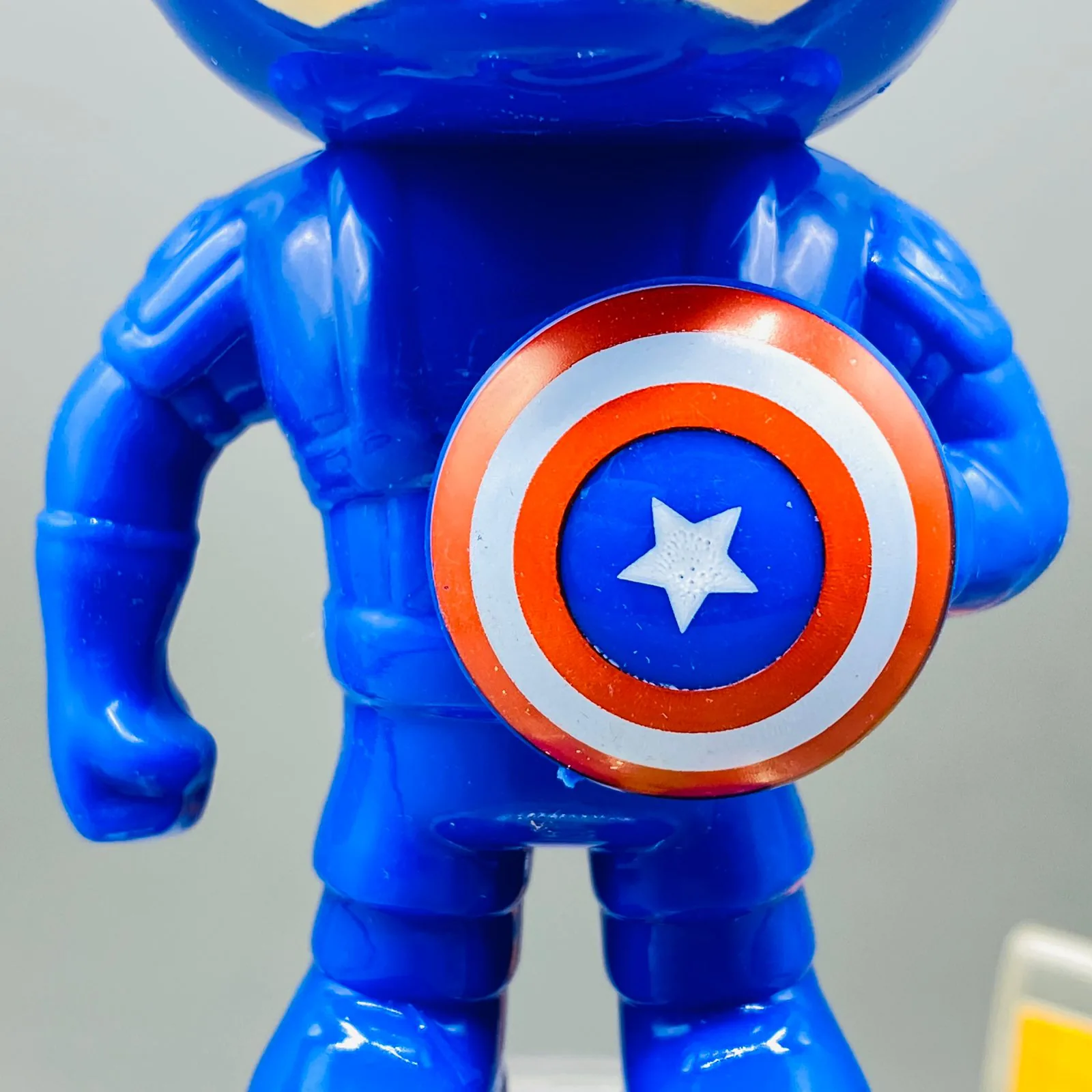 Battery Operated Captain America Gear Toy - Image 5