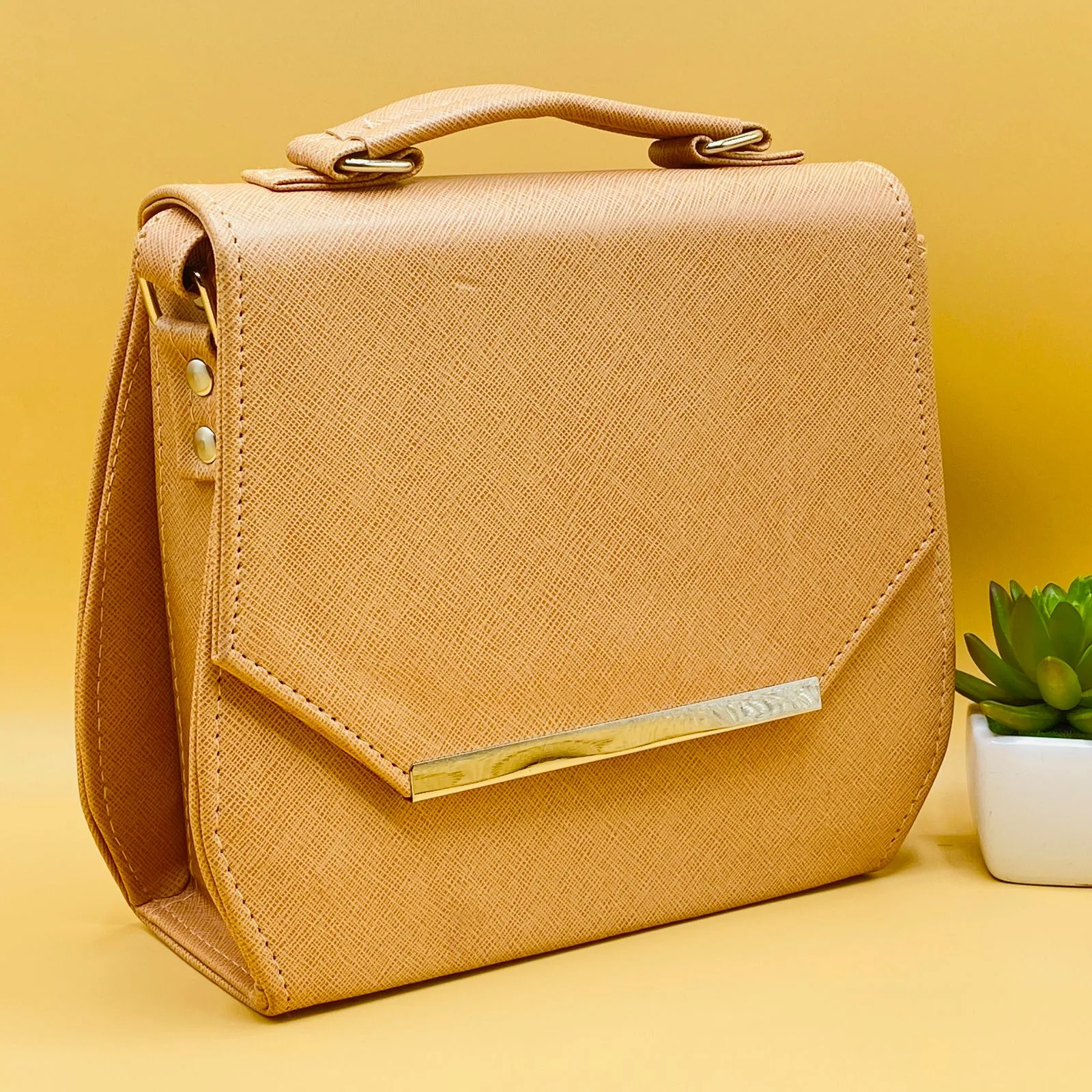 Fawn Formal Shoulder Bag - Image 4