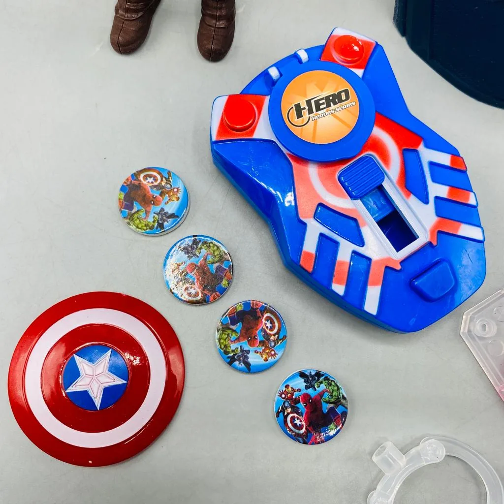 Disk Shooter With Captain America Figure And Light Mask - Image 2