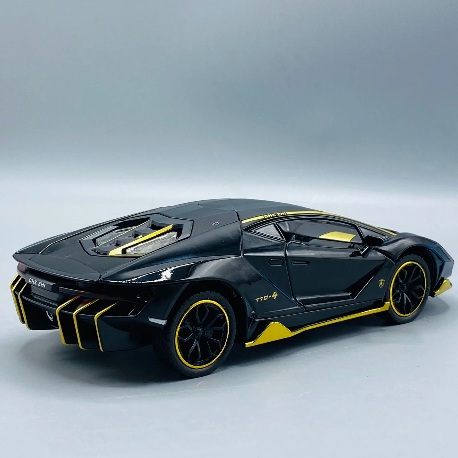Metal Body Lamborghini Centenario with Light & Sound 1:24 Scale - Image 20