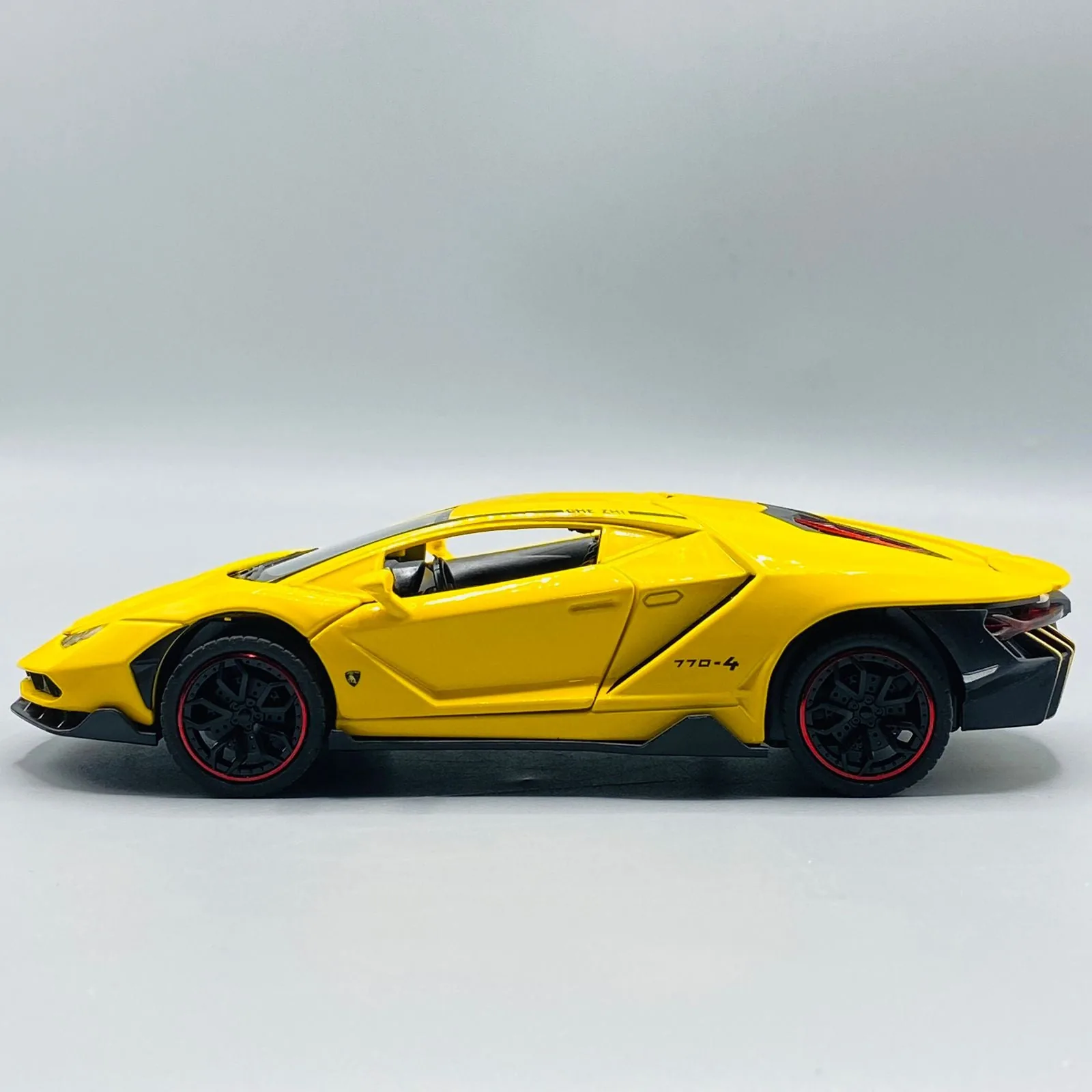 Metal Body Lamborghini Centenario with Light & Sound 1:24 Scale - Image 29