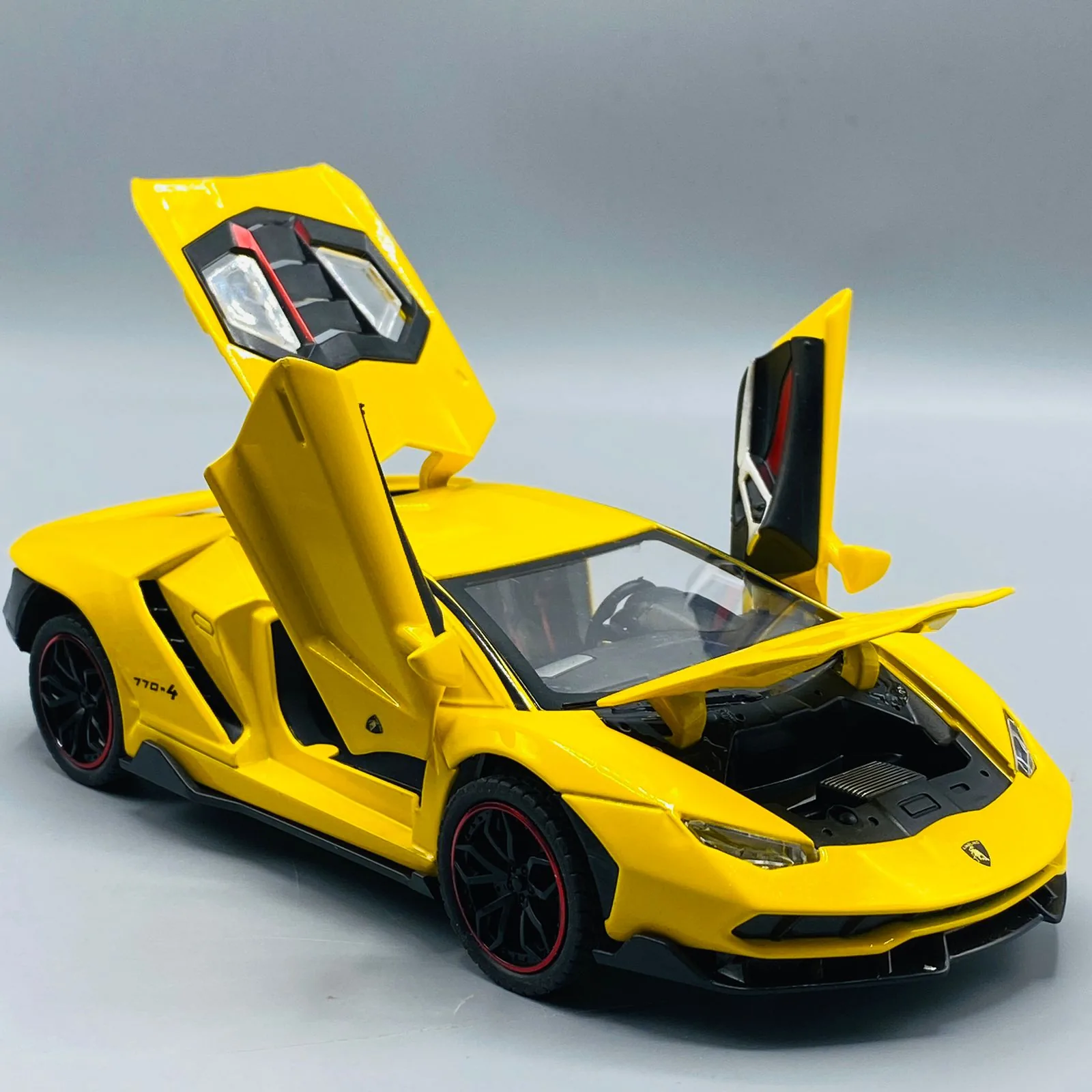 Metal Body Lamborghini Centenario with Light & Sound 1:24 Scale - Image 35