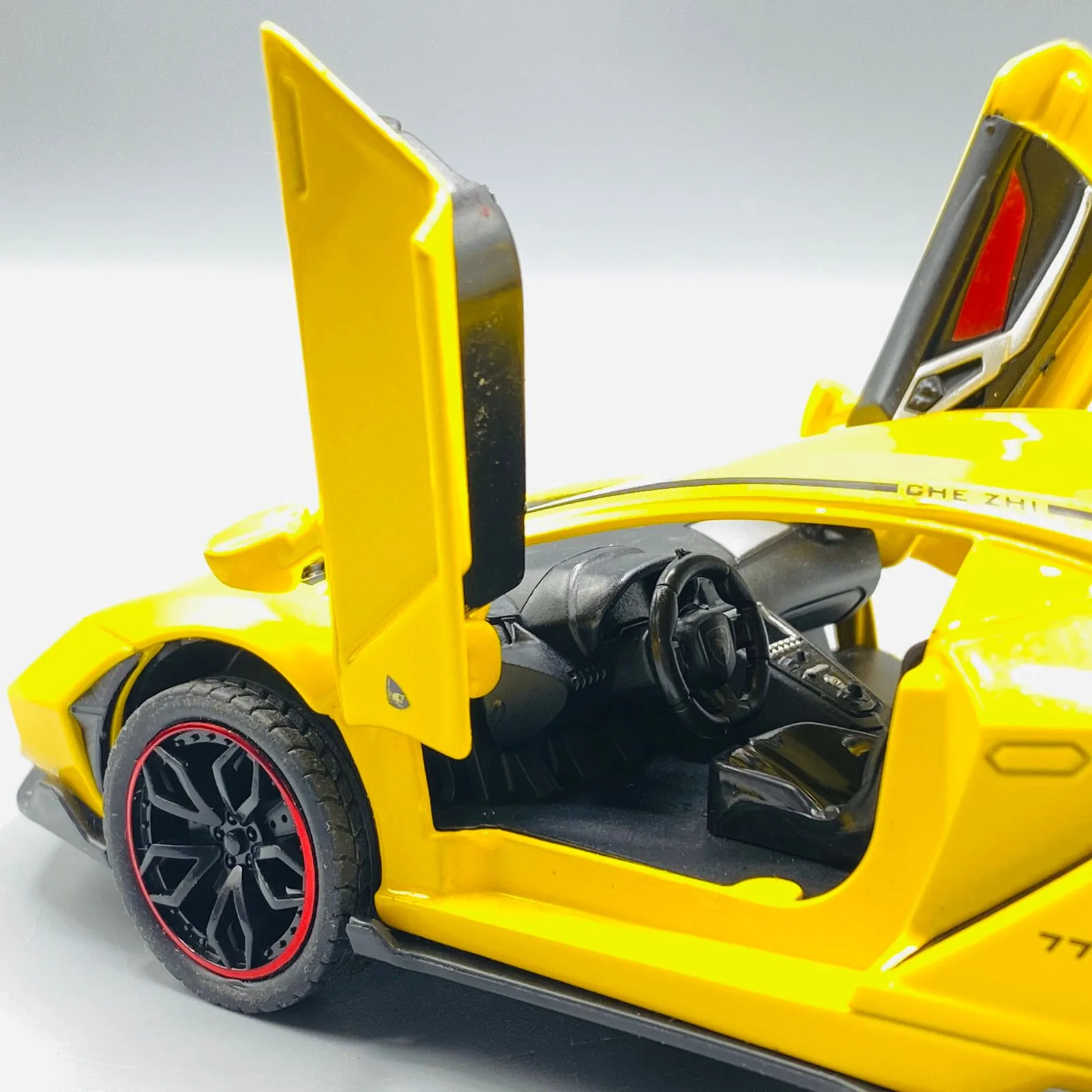 Metal Body Lamborghini Centenario with Light & Sound 1:24 Scale - Image 36